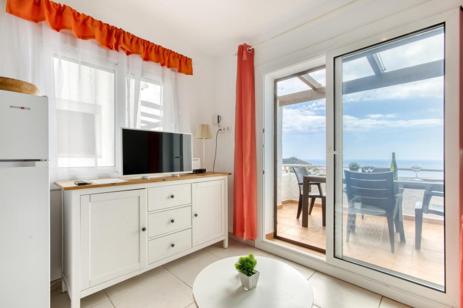 Holiday home Buraux Roses